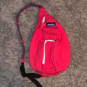 Kavu mini rope bag in color peony